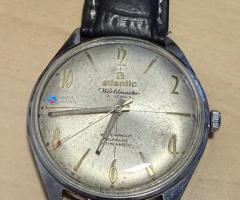 eas Atlantic mecanic Worldmaster 21 rubine 1980