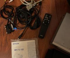 Videoproiector Epson EMP-505